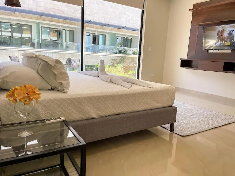 2Br Beautiful Apt Located At Playas Heart!- F1 Playa del Carmen